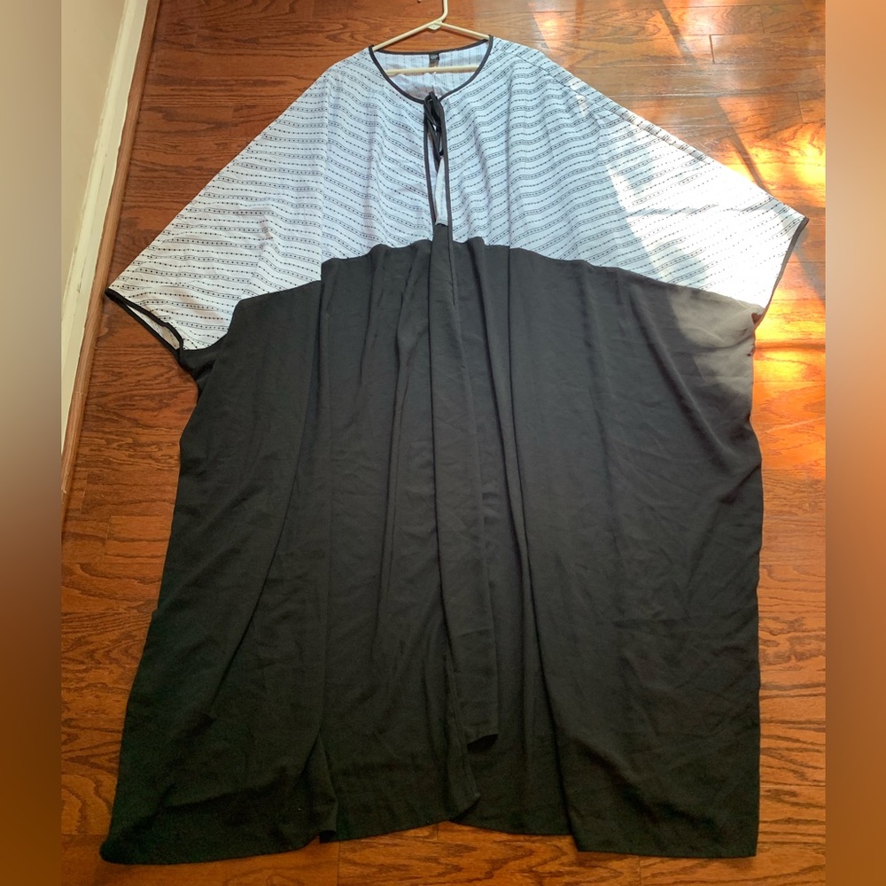 Shein Curve Colorblock Striped Abaya Size 4xl - image 1